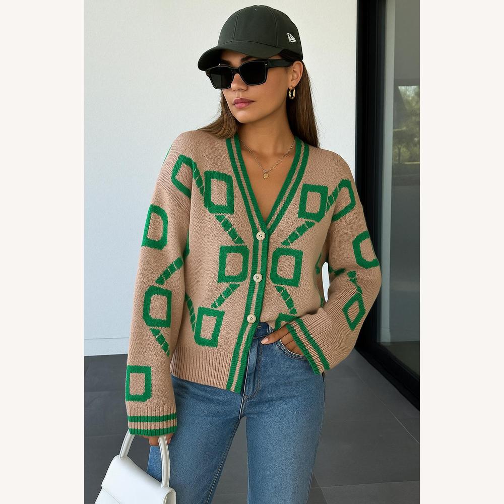 Women's Oversize Cardigan in Soft Knit with Geometric Pattern – Comfort and Trendy Style