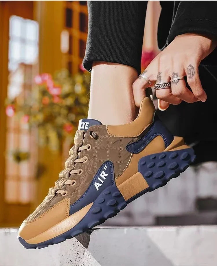 Chaussures Imperméables Confortables avec Semelle Antidérapante et Intérieur Rembourré – Disponibles en Blanc, Noir ou Marron