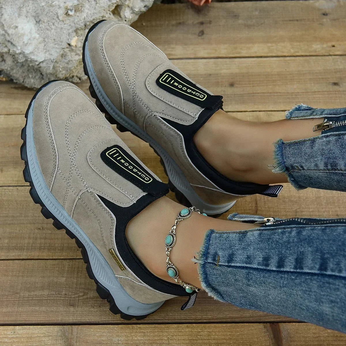 Comfortable Orthopedic Shoes with Soft and Non-Slip Sole for Men and Women