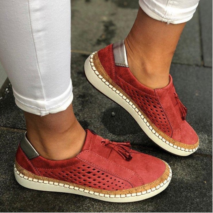 Breathable Slip-On Shoes with Orthopedic Support and Lightweight Comfort for Daily Use