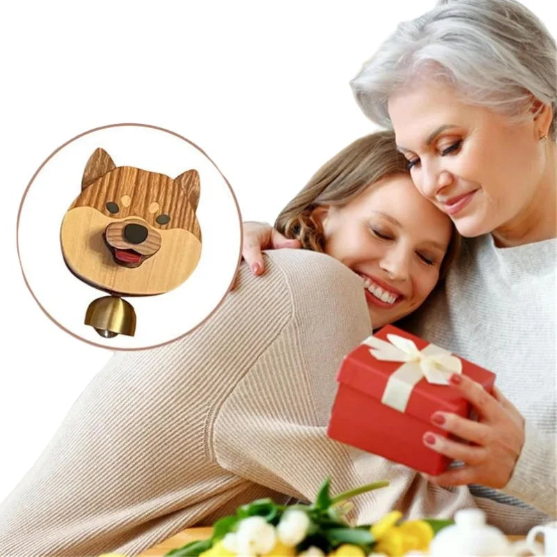 Cloche en Bois Shiba Inu avec Mécanisme Magnétique – Carillon de Porte Amusant