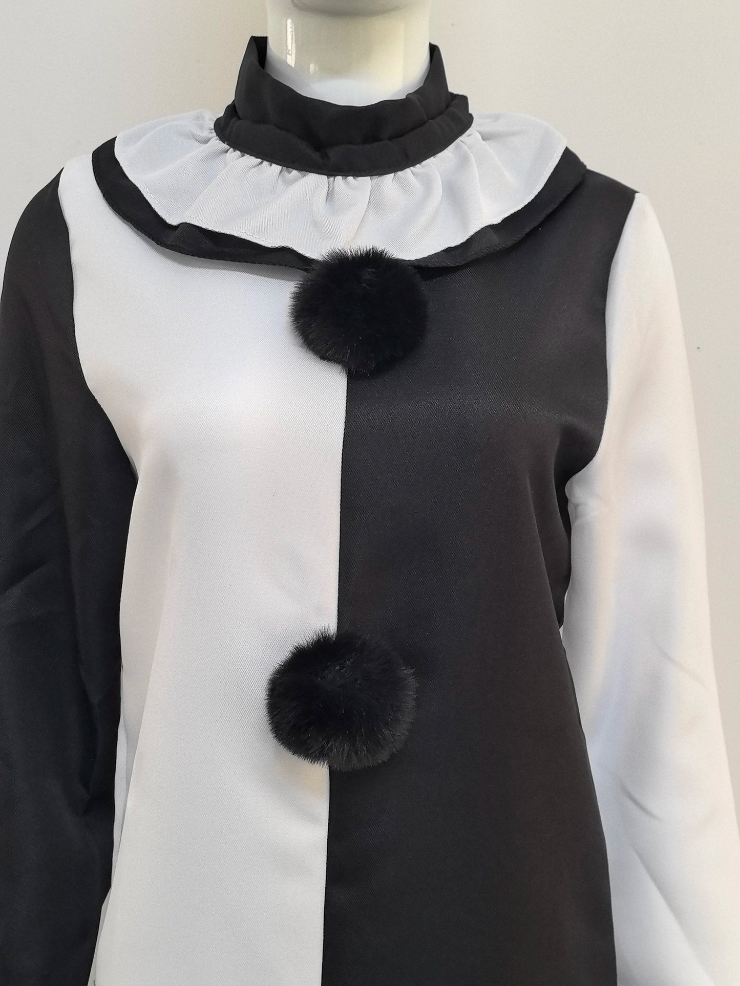 Art The Clown Costume with Jumpsuit and Mask – Halloween 2025