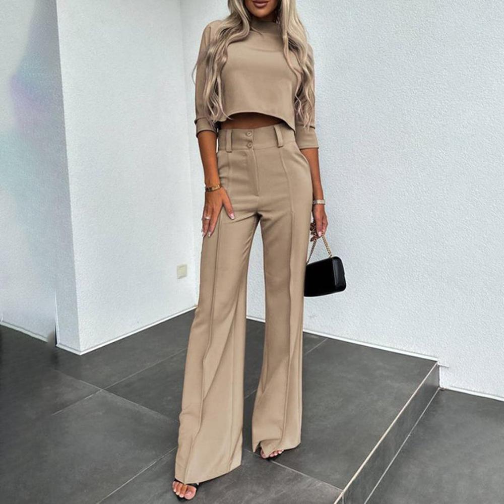 Chic Two-Piece Women's Set with High-Waisted Pants and Crop Top – Elegant and Modern
