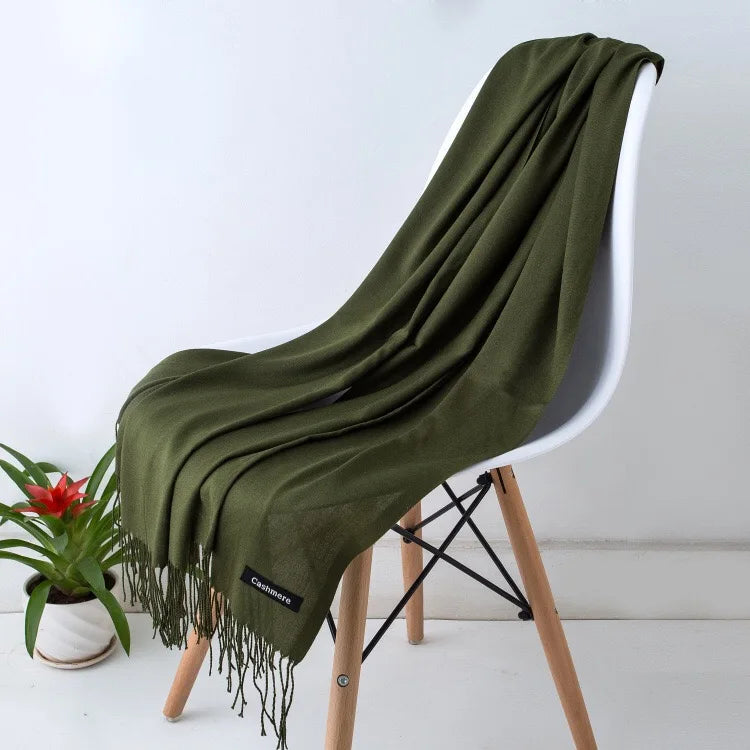 Écharpe Longue en Laine avec Franges pour Femmes – Confort et Élégance pour l'Hiver 2