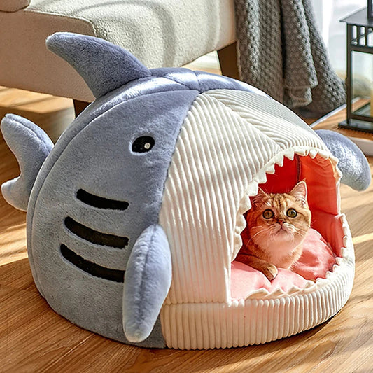 Grotte pour animaux en forme de requin – Lit rembourré doux pour chatons, confort optimal et design amusant