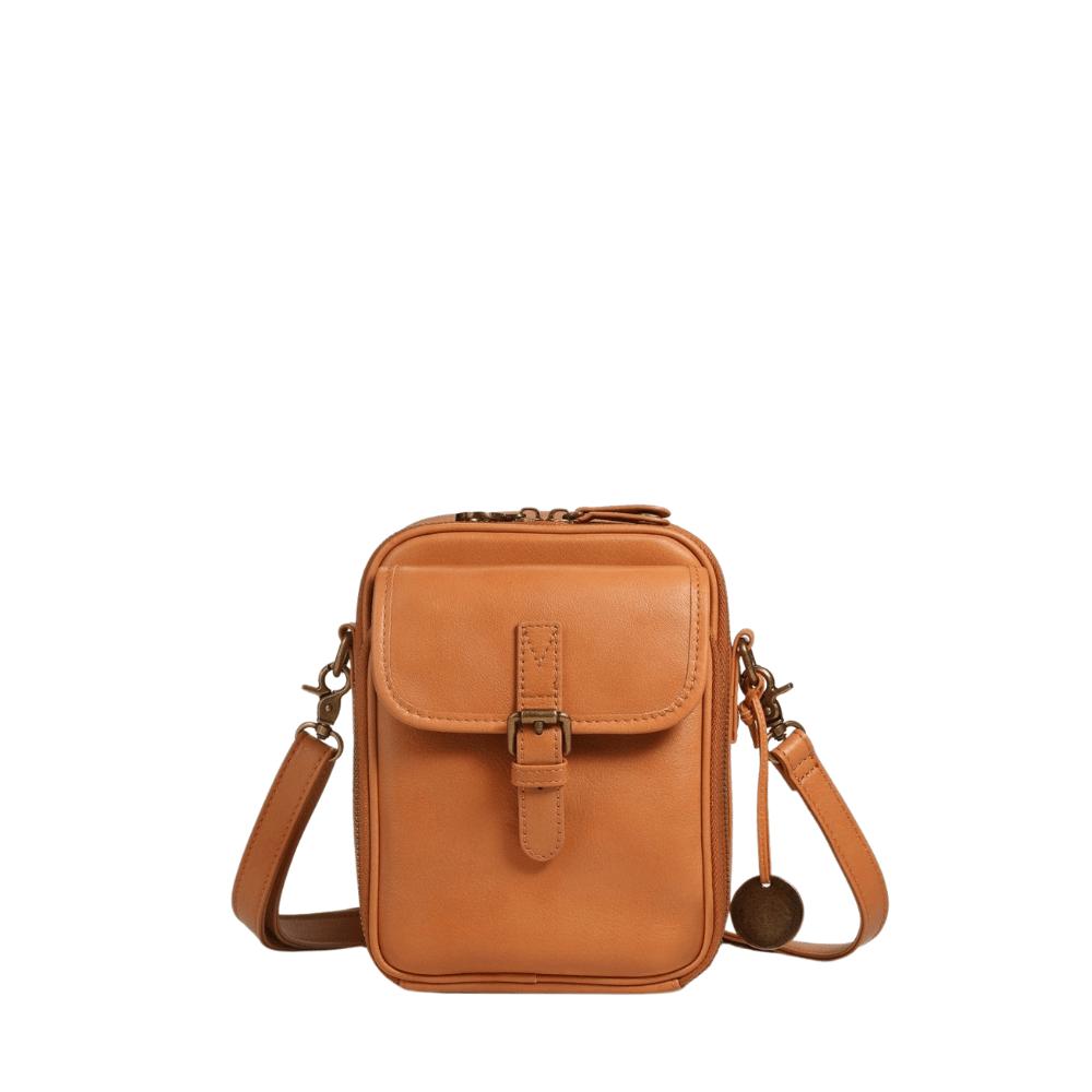 https://cdn.shopify.com/s/files/1/0886/6512/9289/files/Henna_2.png?v=1741604394