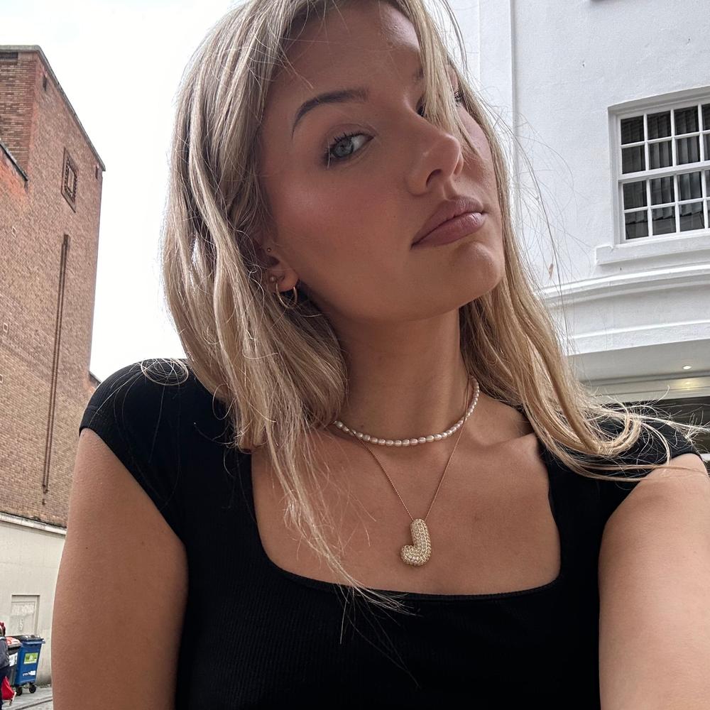 Women's 18 Carat Gold Necklace with Initial Pendant and Simulated Diamond 18 inches