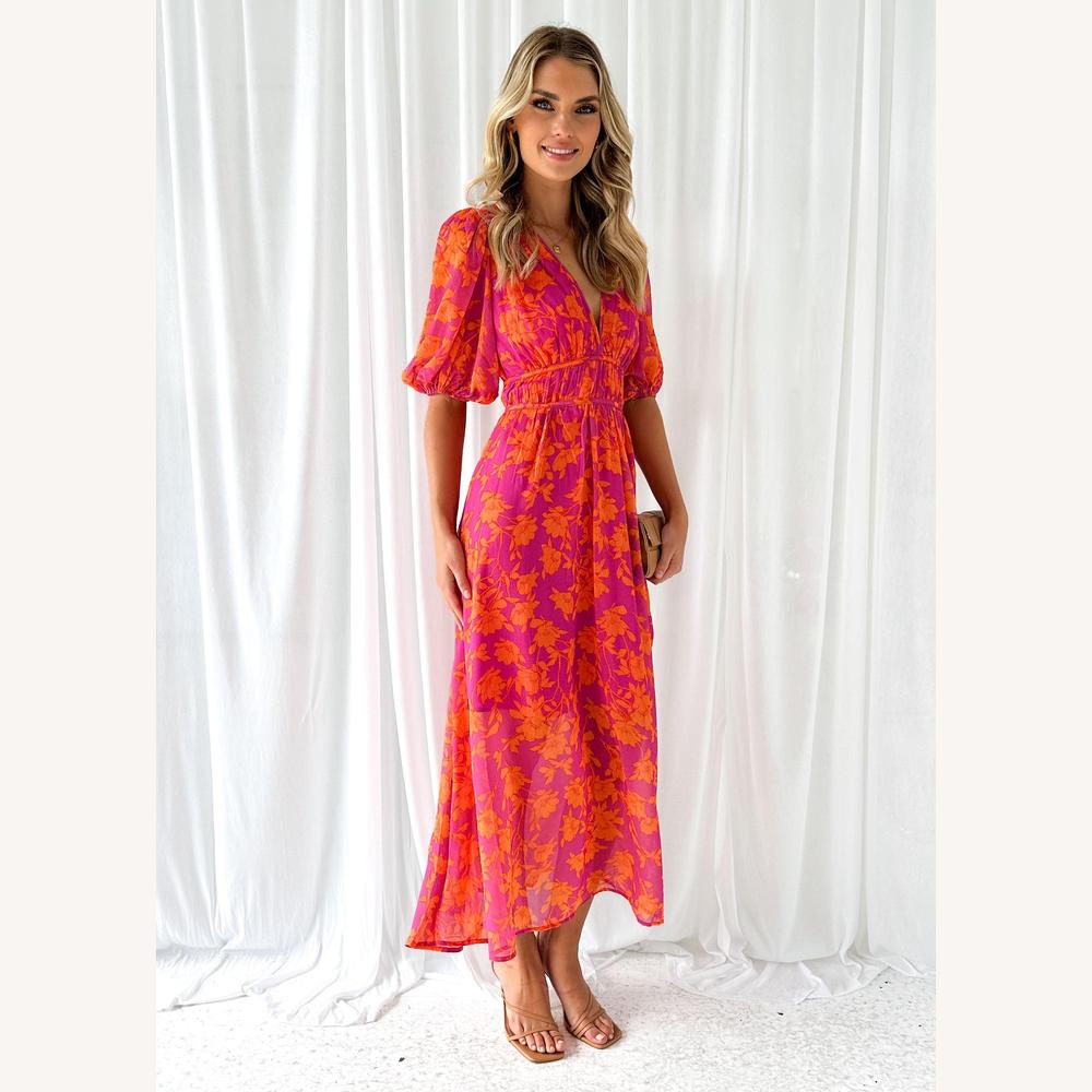 Elegant Long Women's Dress with V-Neck – Summer Maxi Dress in High-Quality Fabric, Ideal for All Occasions