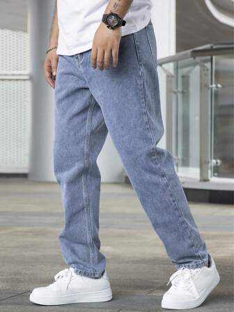 Men's jeans in durable denim, straight cut, 100% cotton, available in blue, black, and gray, sizes 30-36