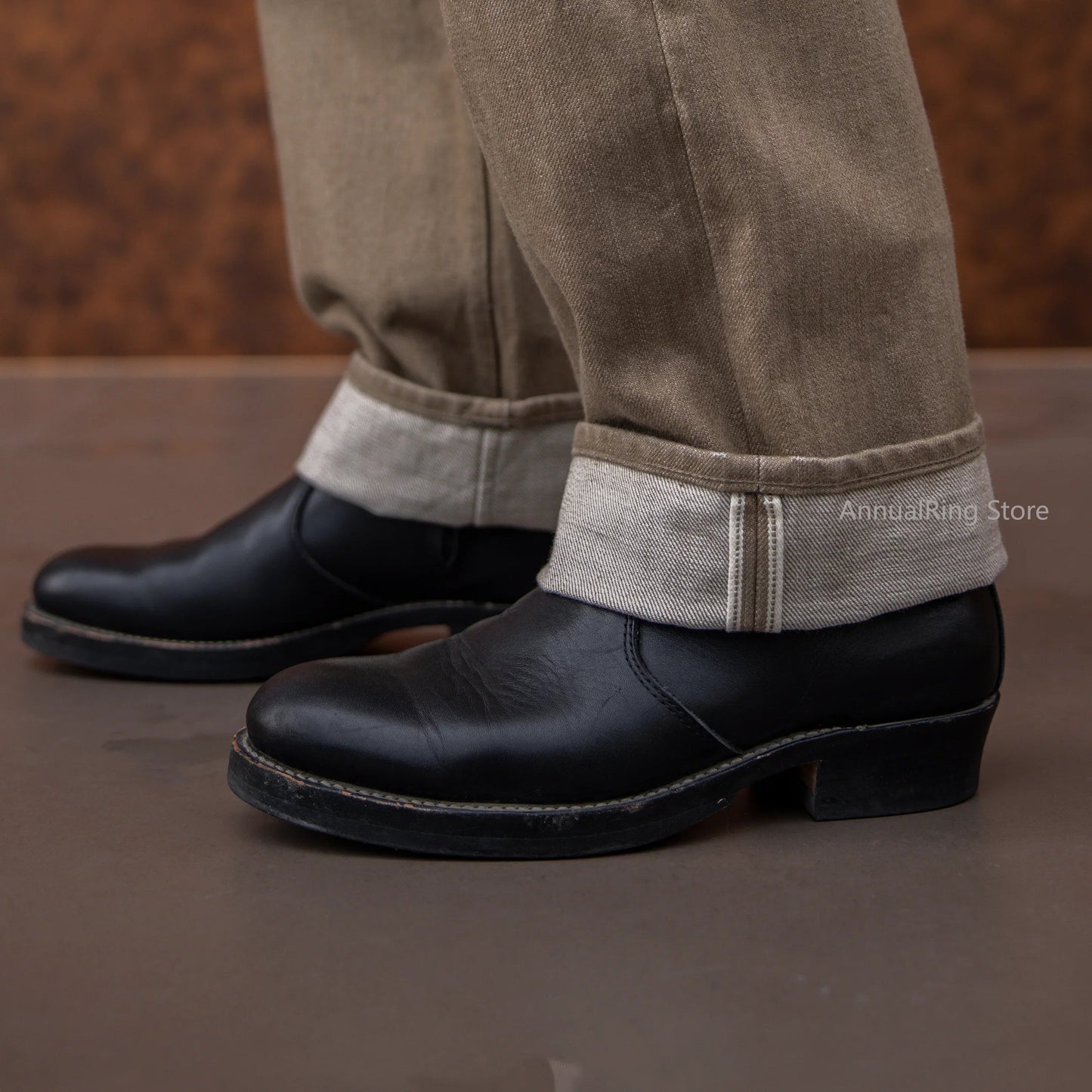 Men's Straight Selvedge Denim Jeans in Khaki, Loose and Durable Fit, 100% Cotton, Modern Five-Pocket Style