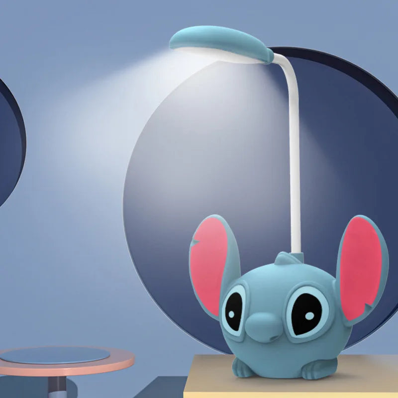 Lampe de Bureau LED Lilo et Stitch avec Taille-Crayon – Lampe de Nuit USB Réglable pour Enfants et Fans de Disney