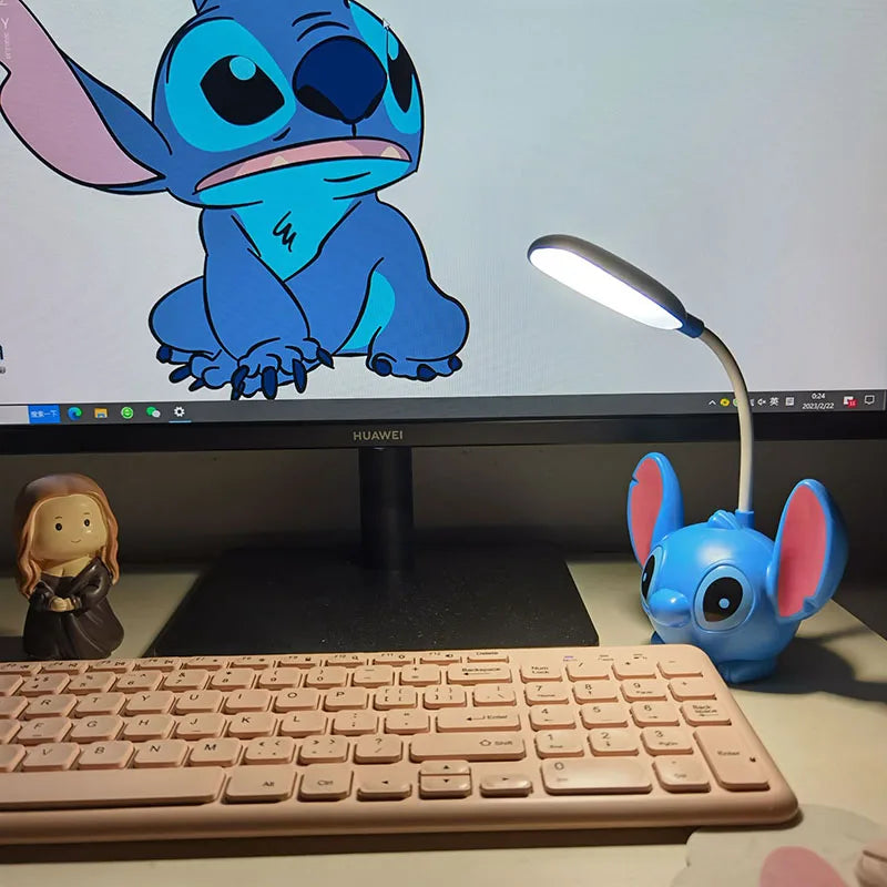 Lampe de Bureau LED Lilo et Stitch avec Taille-Crayon – Lampe de Nuit USB Réglable pour Enfants et Fans de Disney