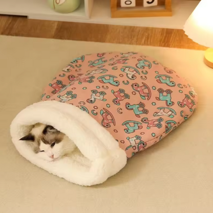 Soft Plush Self-Heating Cat Bed – Comfortable Nest for Small Pets