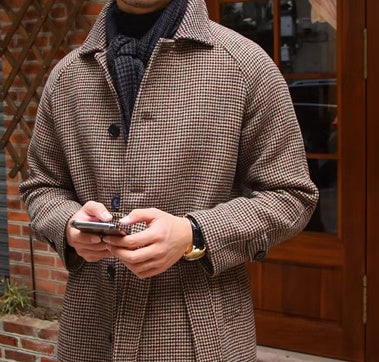 Structured Mid-Length Coat for Men in Wool Blend with Removable Belt - Ideal for Autumn and Winter