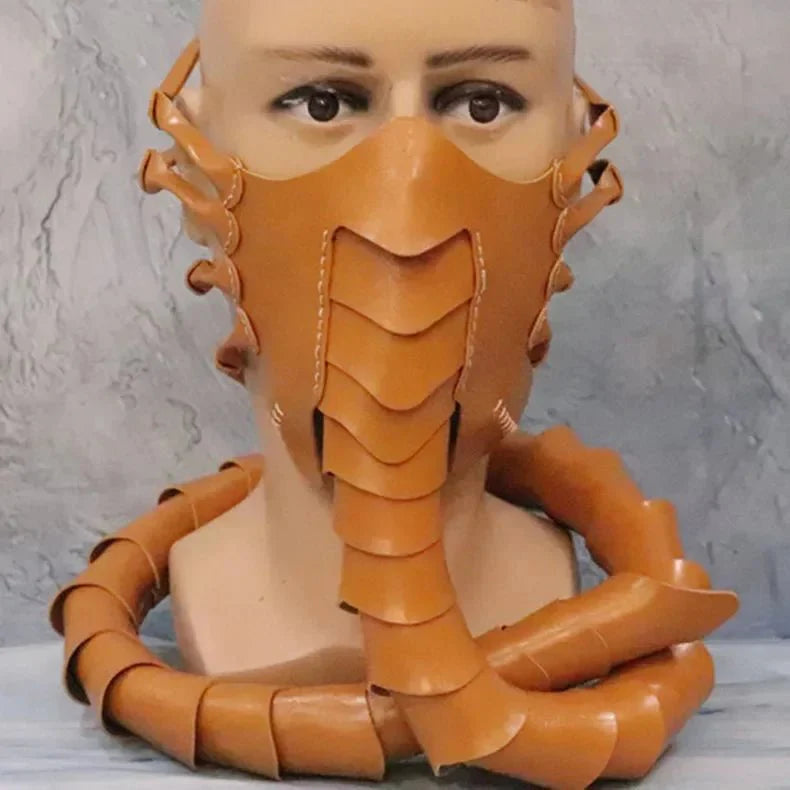 Masque Alien Insecte Réaliste à Moitié Visage en Latex Léger pour Halloween et Cosplay – Ajustement Confortable et Saisissant