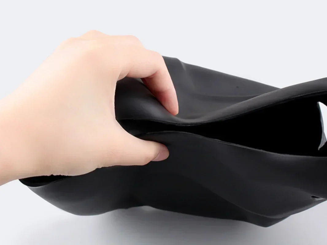 Full Latex Batman Mask for Cosplay – Ideal for Halloween and Events