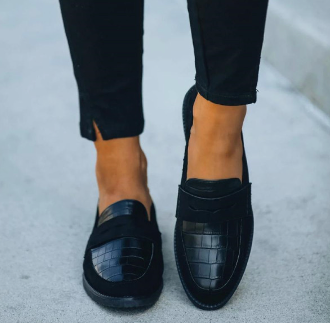 Elegant Women's Slip-On Loafers with Cushioned Soles – Comfort and Style for Spring Summer
