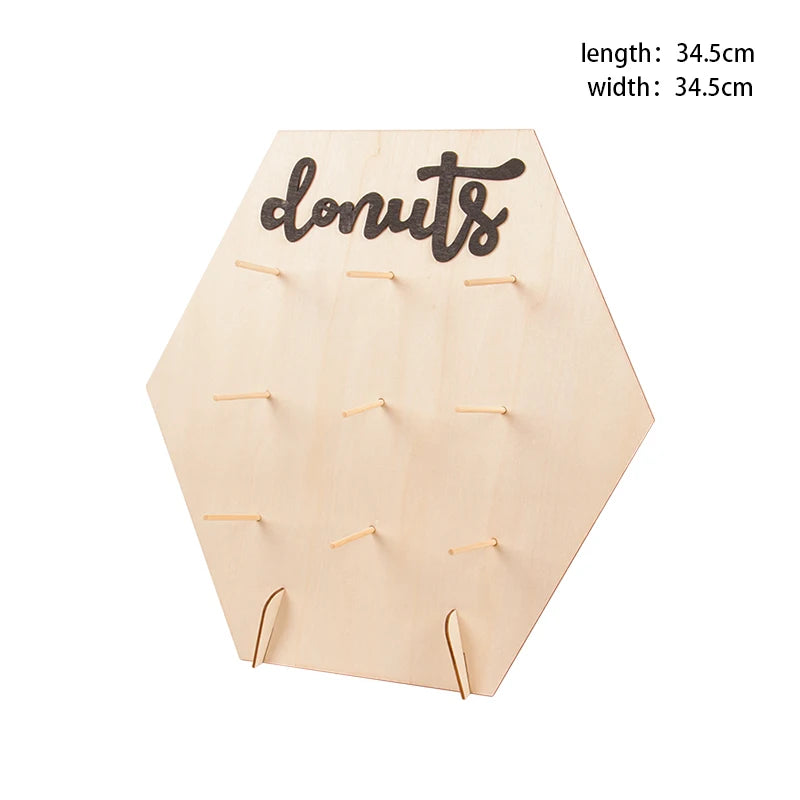 Mur à Donuts en Bois Rustique pour Mariage et Fête – Support Décoratif Écologique et Pratique pour Événements