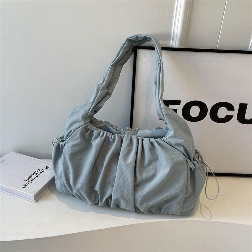 Sac à Main Minimaliste en Cuir Vegan pour Femme – Élégant, Pratique, Bandoulière Ajustable, Compartiments Spacieux
