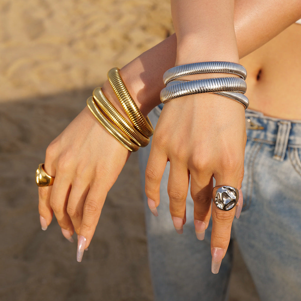 Bracelet Femme Or Taille S/M/L Acier Inoxydable Hypoallergénique Chic et Élégant