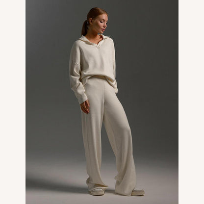 Knitted Lounge Set in Acrylic with Oversized Polo Collar Sweater and Loose Pants – Comfort and Elegance for Women
