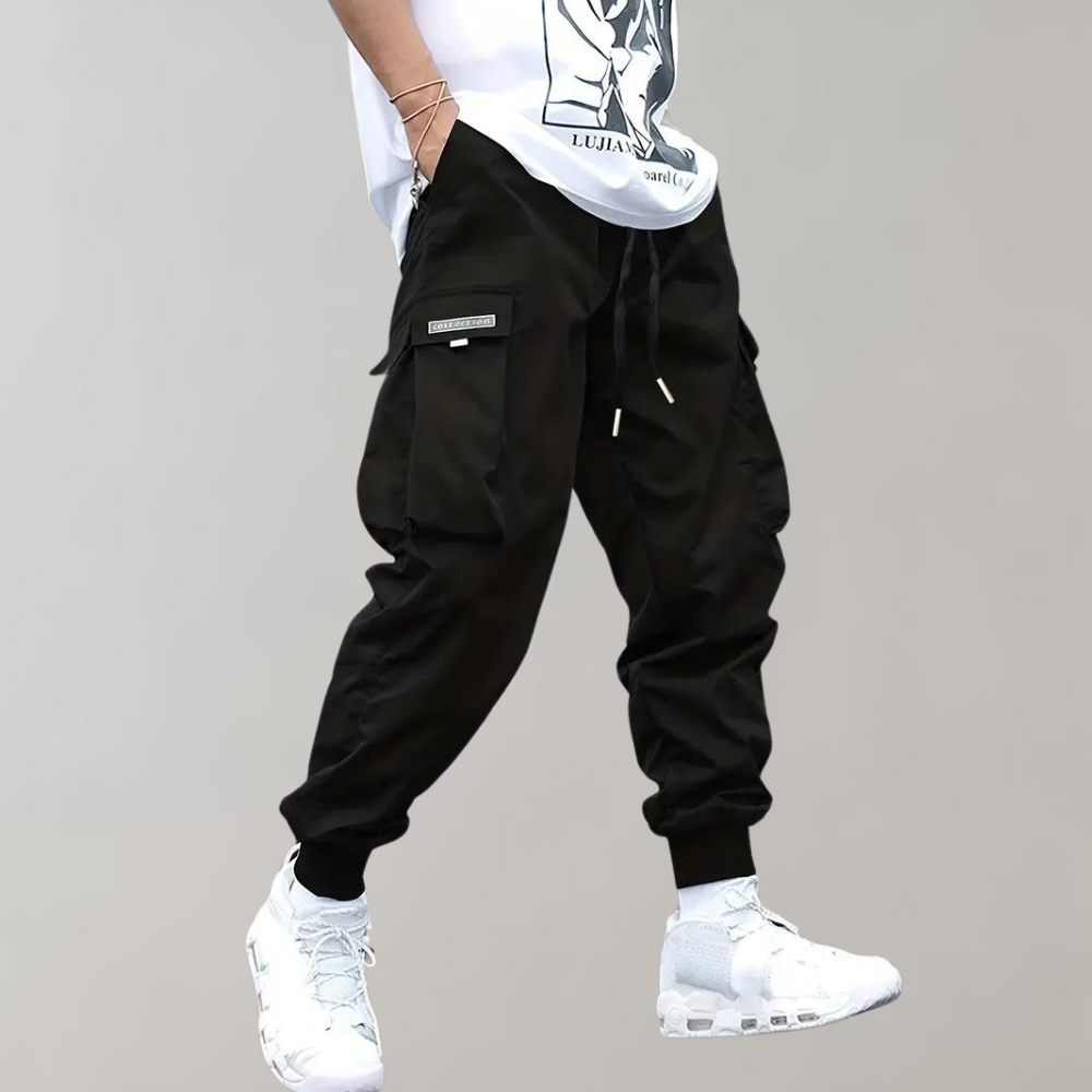 Casual Black Cargo Pants for Men with Functional Pockets and Breathable Fabric