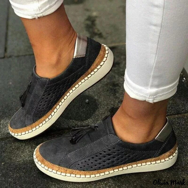 Moccasin Slippers for Women with Low Heel – Comfort and Elegance in Multiple Colors