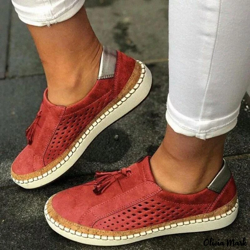 Moccasin Slippers for Women with Low Heel – Comfort and Elegance in Multiple Colors