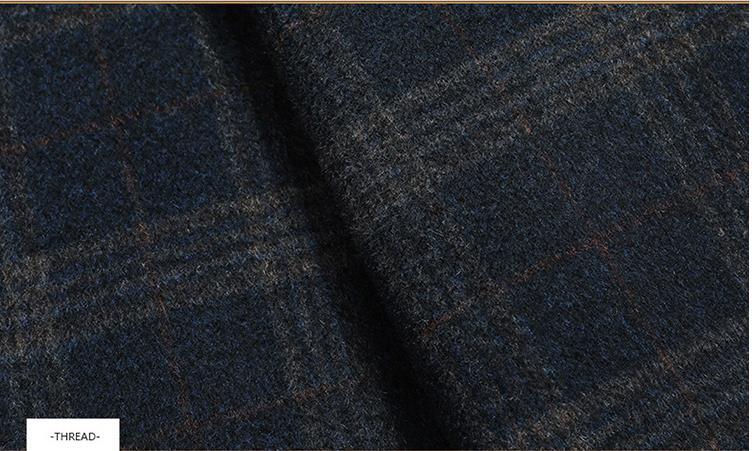 Long Overcoat for Men in Wool with Checkered Pattern – Elegant and Warm