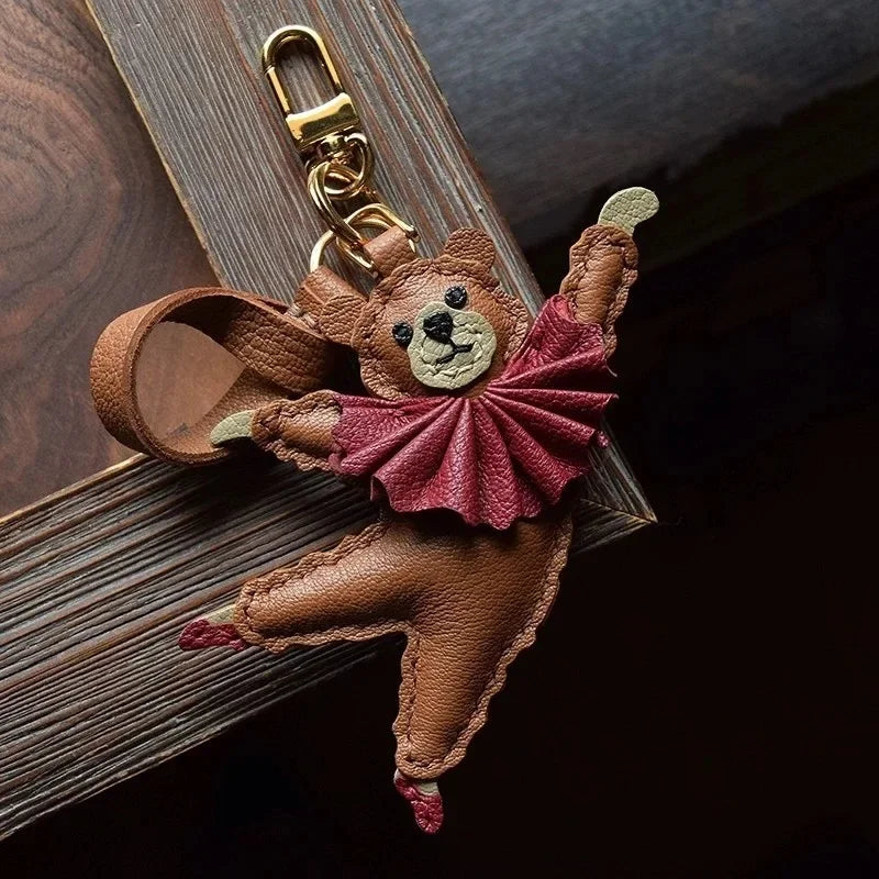 Pendentif en Cuir PU Ours Dansant - Charme de Sac, Ornement et Porte-Clés Durable et Amusant