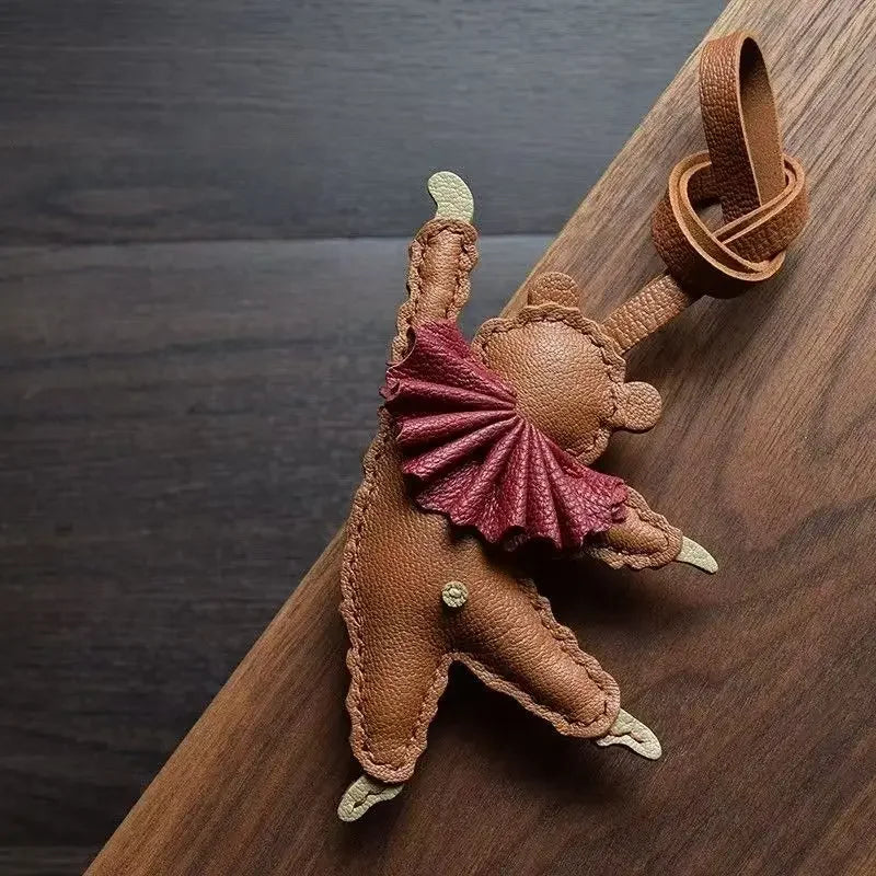 Pendentif en Cuir PU Ours Dansant - Charme de Sac, Ornement et Porte-Clés Durable et Amusant