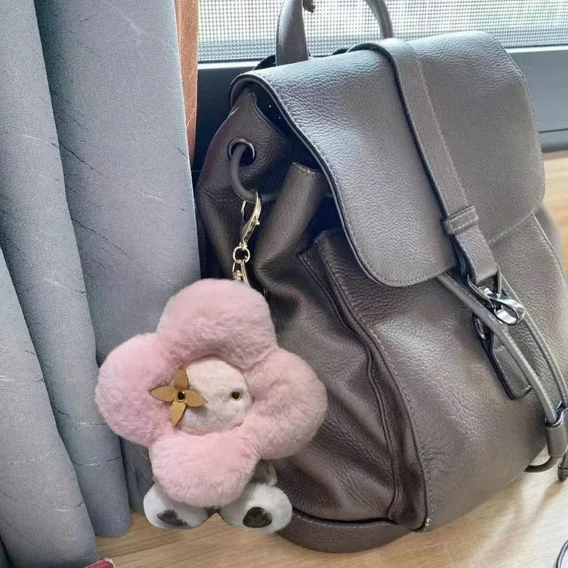 Plush Sunflower Pendant with Pink Petals for Handbags and Keys – Soft and Trendy Accessory