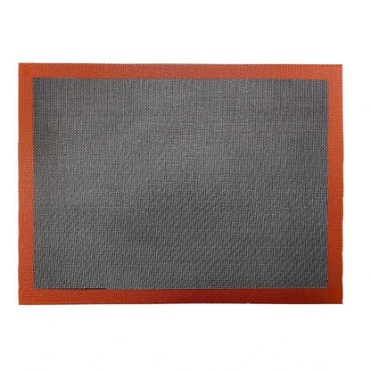 Tapis de cuisson en silicone antidérapant – Flexible et durable, 40 x 30 cm, Résistant de -40°C à 230°C, Rouge, Compatible lave-vaisselle