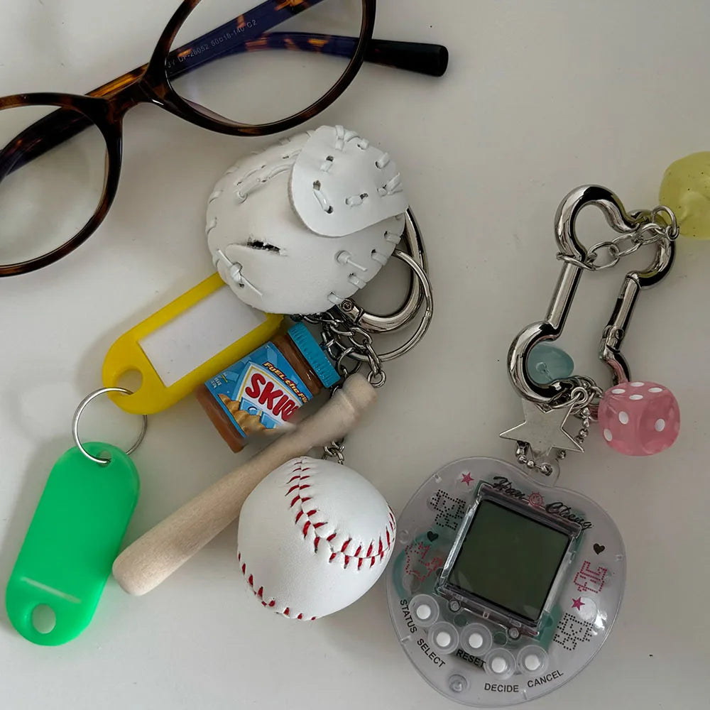 Kawaii Rainbow Game Console Keychain in Zinc Alloy – Unique and Trendy Harajuku Accessory