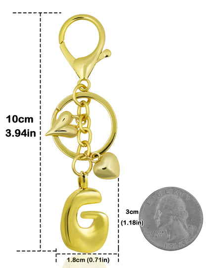 Personalized Keychain in Gold Metal with Letter and Heart Charm – Elegant Bag Accessory for Women