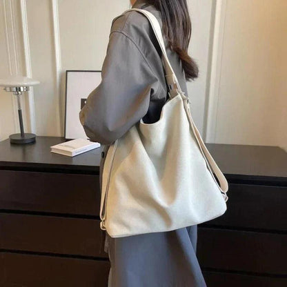 2 in 1 Elegant Women's Handbag - Practical Shoulder Bag in Synthetic Leather, Spacious Compartments, Ideal for Daily Use