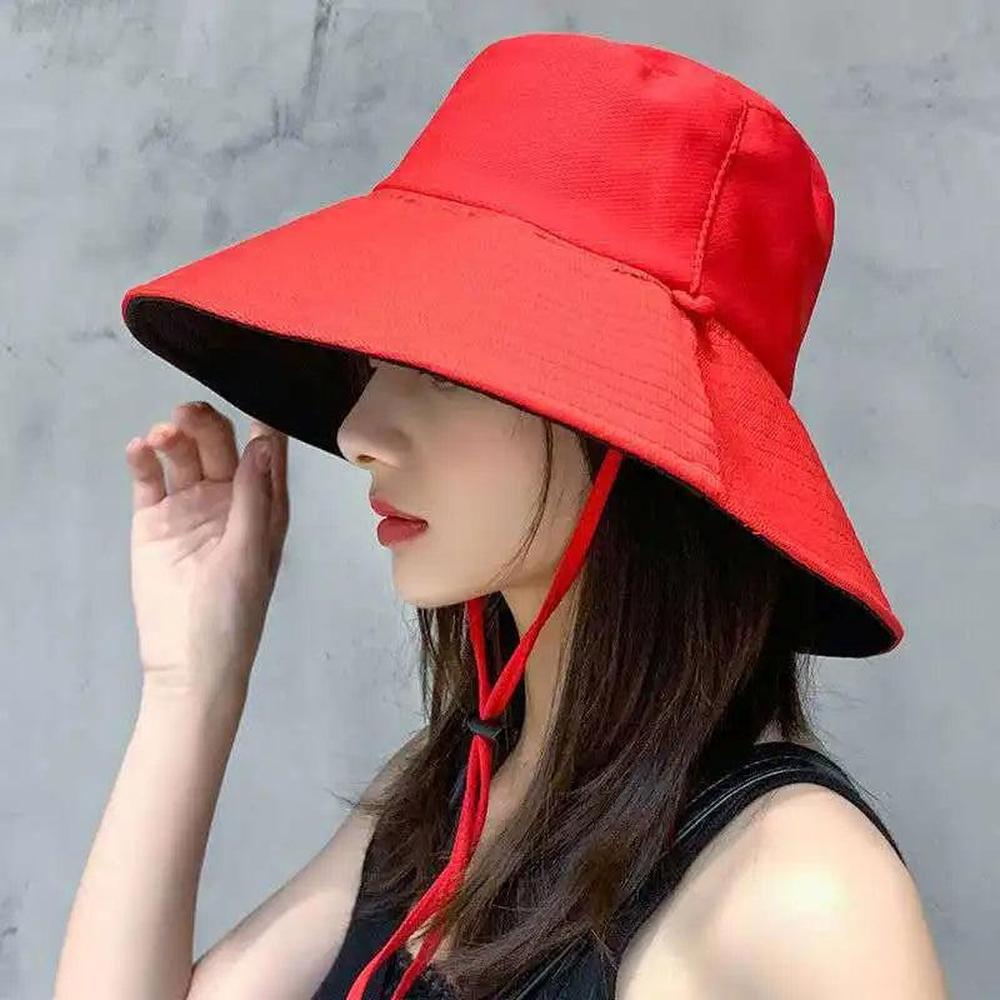 Reversible Women's Bucket Hat in Lightweight Cotton with 12 cm Brim for Sun Protection – Adjustable and Versatile