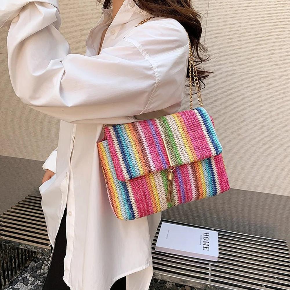 Women's Multicolor Handbag with Adjustable Strap – Dimensions 24x17x9 cm, Modern and Elegant Design