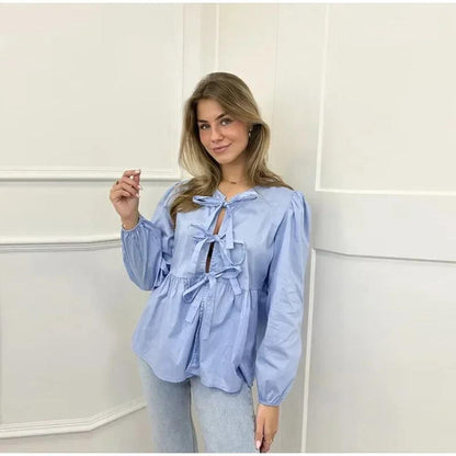 Feminine Knot Blouse in Lightweight Cotton with Puff Sleeves – Elegant V-Neck and Loose Fit