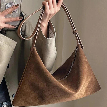 Women's Leather Handbag with Adjustable Shoulder Strap – Elegant and Practical for All Occasions