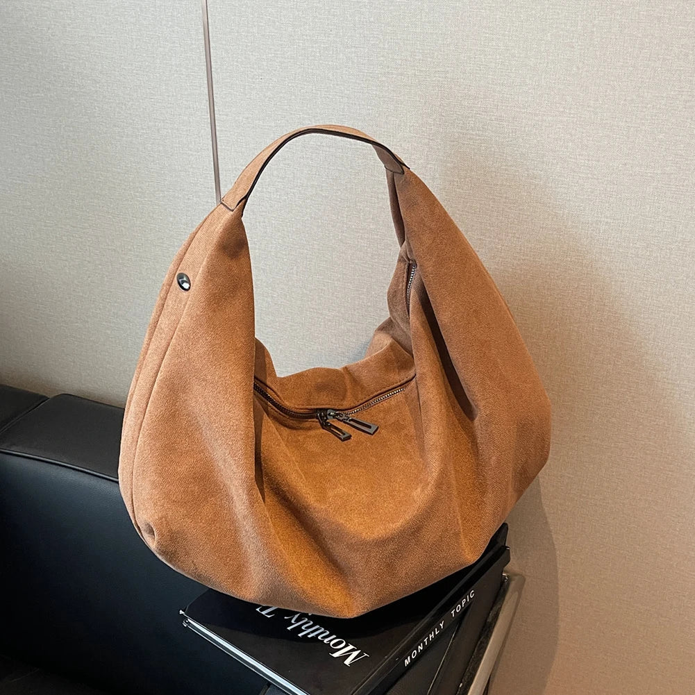 Suede Shoulder Bag for Women – Elegant Slouchy Hobo Bag with Large Capacity and Zipper Closure