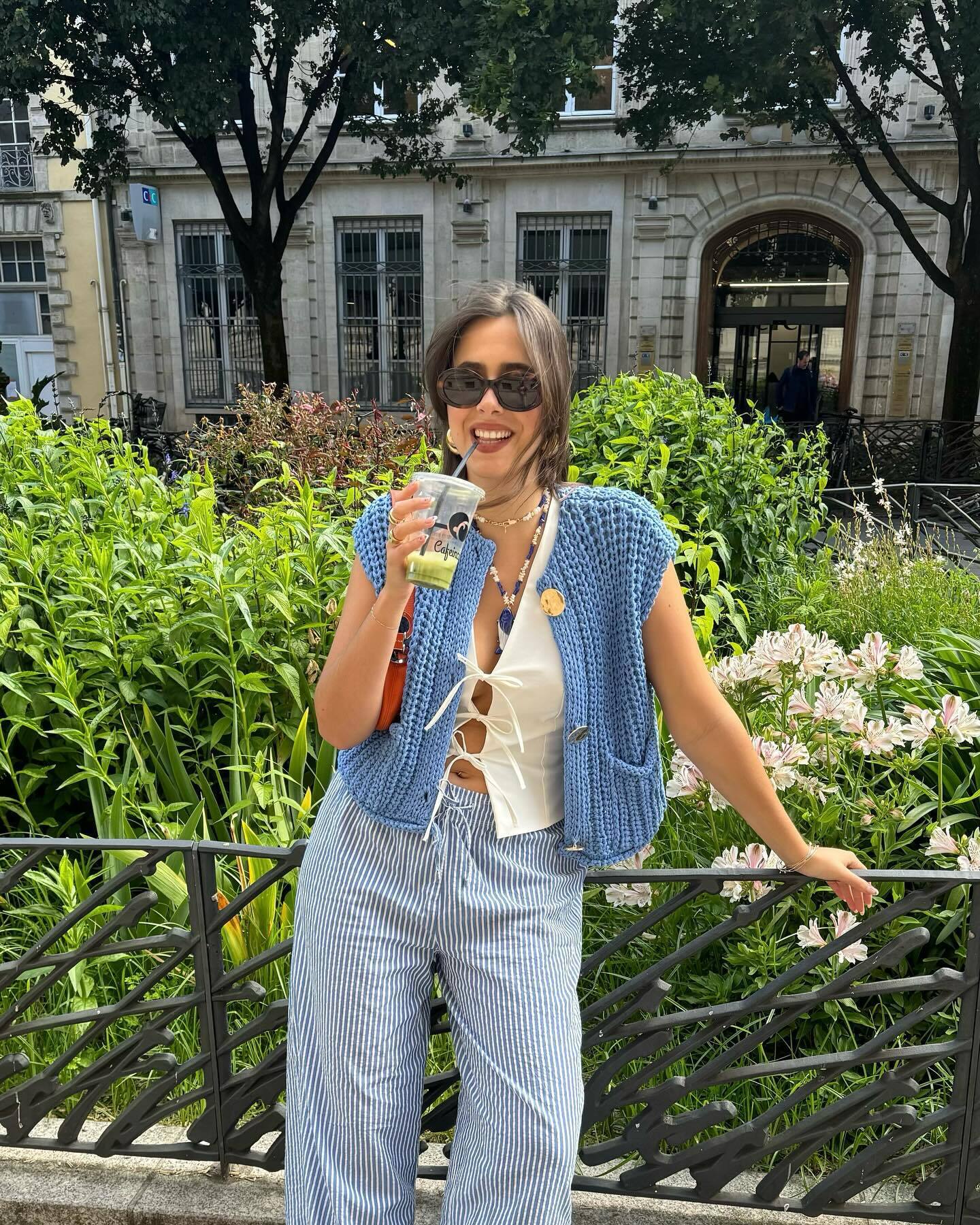 Sleek Knitted Vest | Comfortable Fit with Pockets