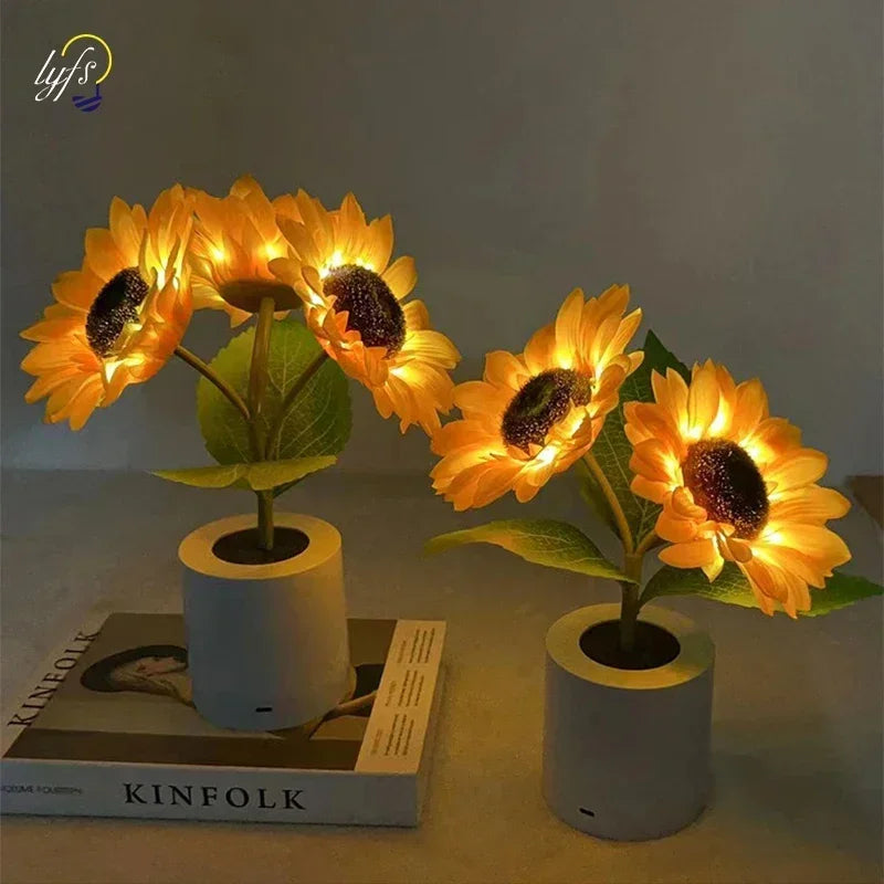Suna LED Night Light | Rechargeable, Warm Light, Sunflower Design
