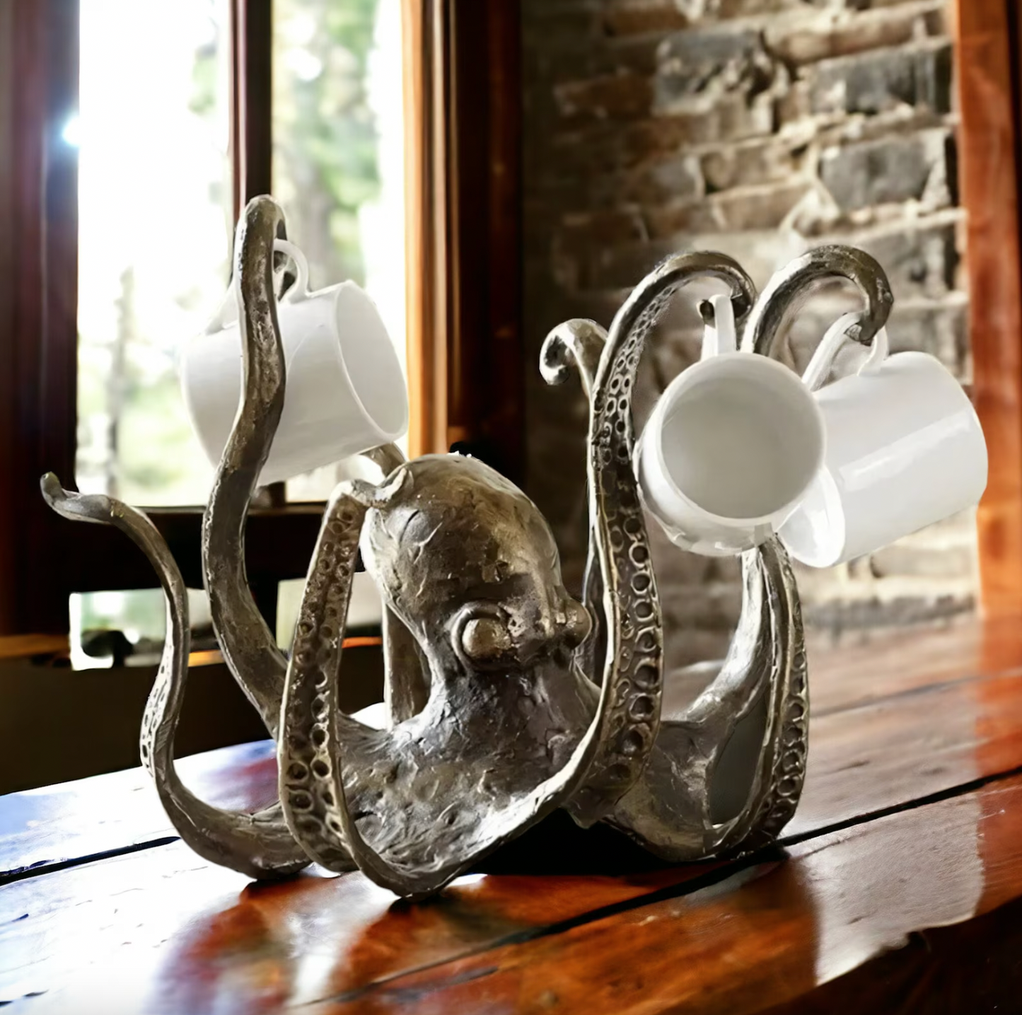 Kraken-Shaped Mug Holder – Nautical Organizer for 8 Coffee Cups