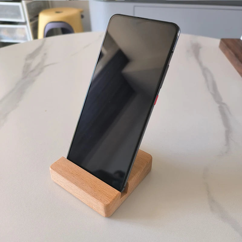 Solid Wood Desk Stand for Phones and Tablets – Ergonomic and Non-Slip Design