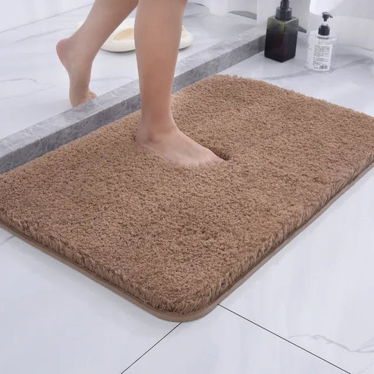 Ultra-Soft and Non-Slip Fur Bath Mat – Microfiber Comfort
