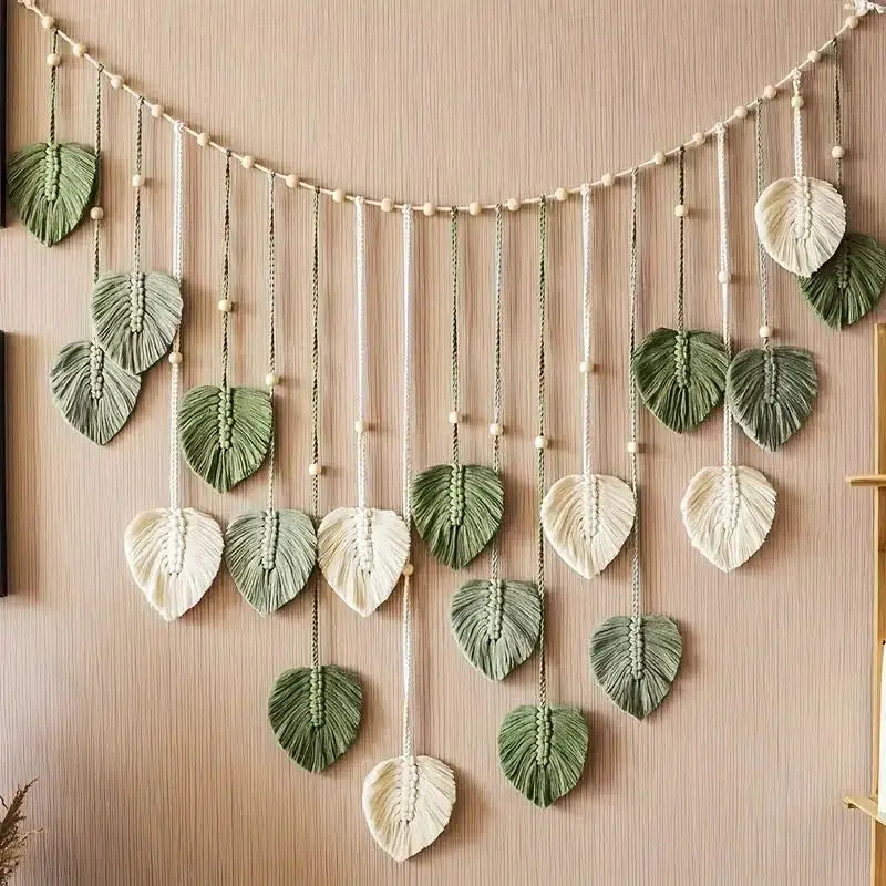 Tapisserie Murale en Macramé Naturel – Décoration Bohème pour Salon et Chambre, 60x90 cm, Couleurs Vert Foncé et Blanc Cassé