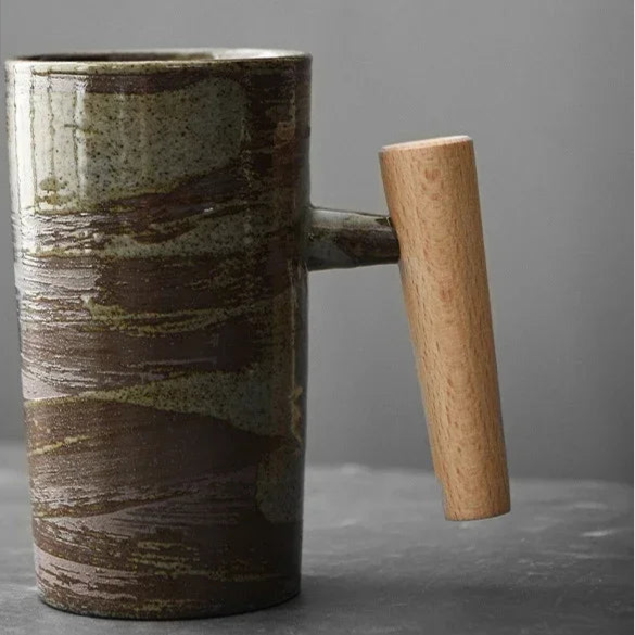 Tasse à Café en Grès Japonais avec Poignée en Bois – Artisanat Unique Parfaite pour Couples, Design Élégant et Durable