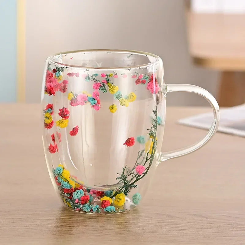 Tasse en Verre à Double Paroi avec Poignée et Fleurs Séchées – 300 ml