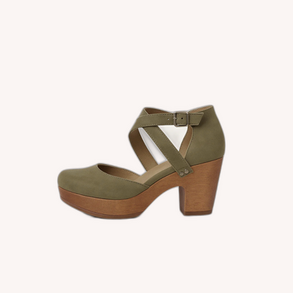 Women's Beige Wedge Shoes Size 38 Faux Leather Chic